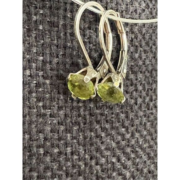 Green Peridot Necklace and Earring Set, NEW, Handmade, 18” - Picture 3 of 7